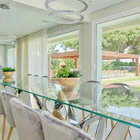 Dream With Luxury Services - Promotion Last Dates! Villa Vilamoura