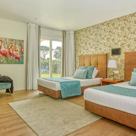 Dream With Luxury Services - Promotion Last Dates! Villa