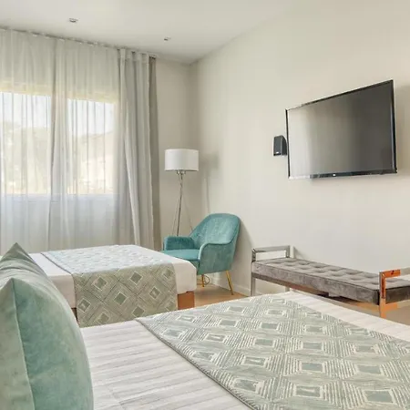 Villa Dream With Luxury Services - Promotion Last Dates!