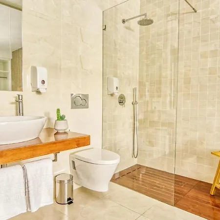 Dream With Luxury Services - Promotion Last Dates! Βίλα Βιλαμούρα