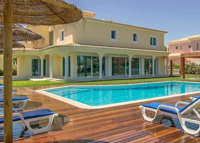 Villa Dream With Luxury Services - Promotion Last Dates!